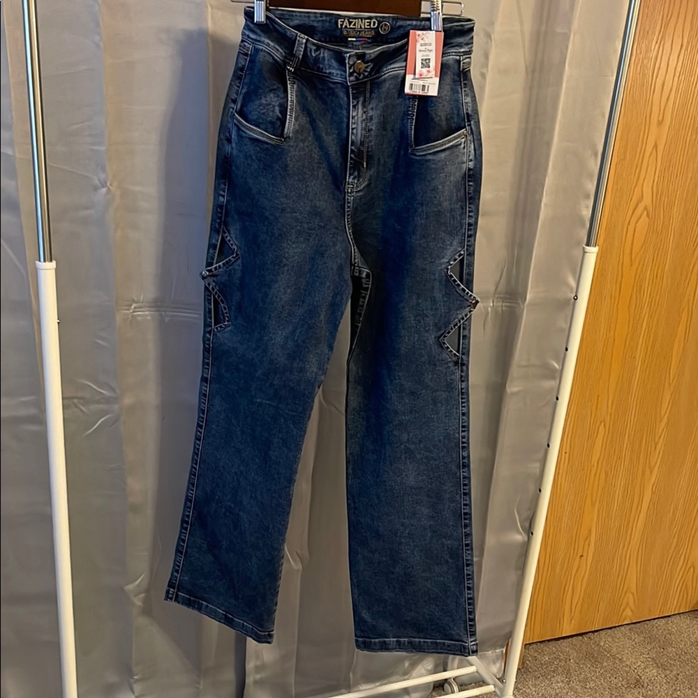 Colombian wide-leg jeans for women